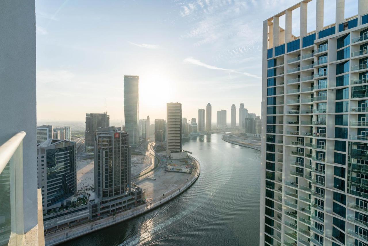 Vacay Lettings - Burj Khalifa & Canal View At Damac Prive *