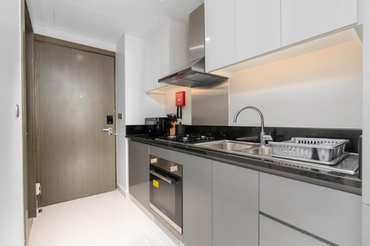Vacay Lettings - Burj Khalifa & Canal View At Damac Prive Apartment