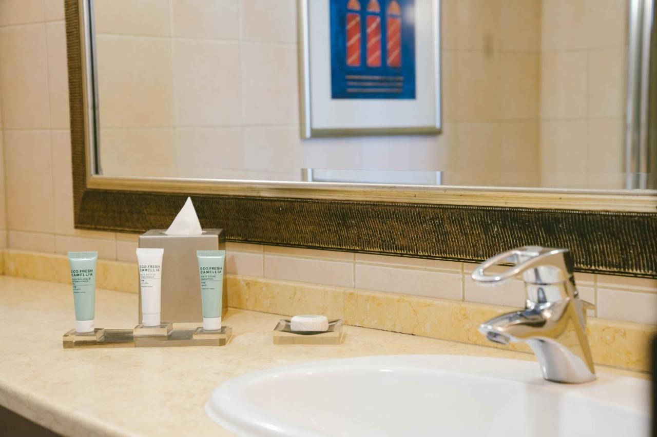 Millennium Lakeview Formerly Copthorne Lakeview Executive Aparthotel Dubai