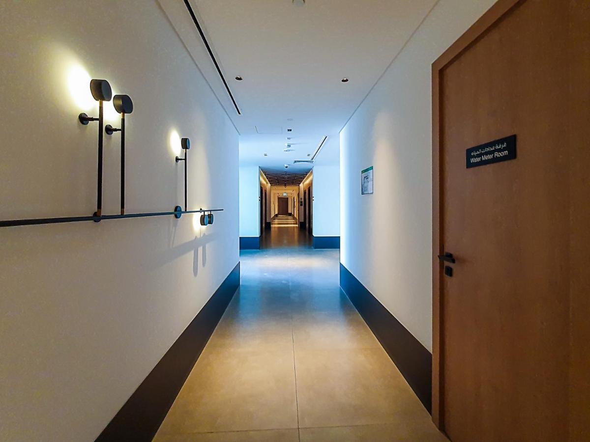 Lovely 1 Bedroom With Partial Burj Khalifa View And Canal View * Dubai