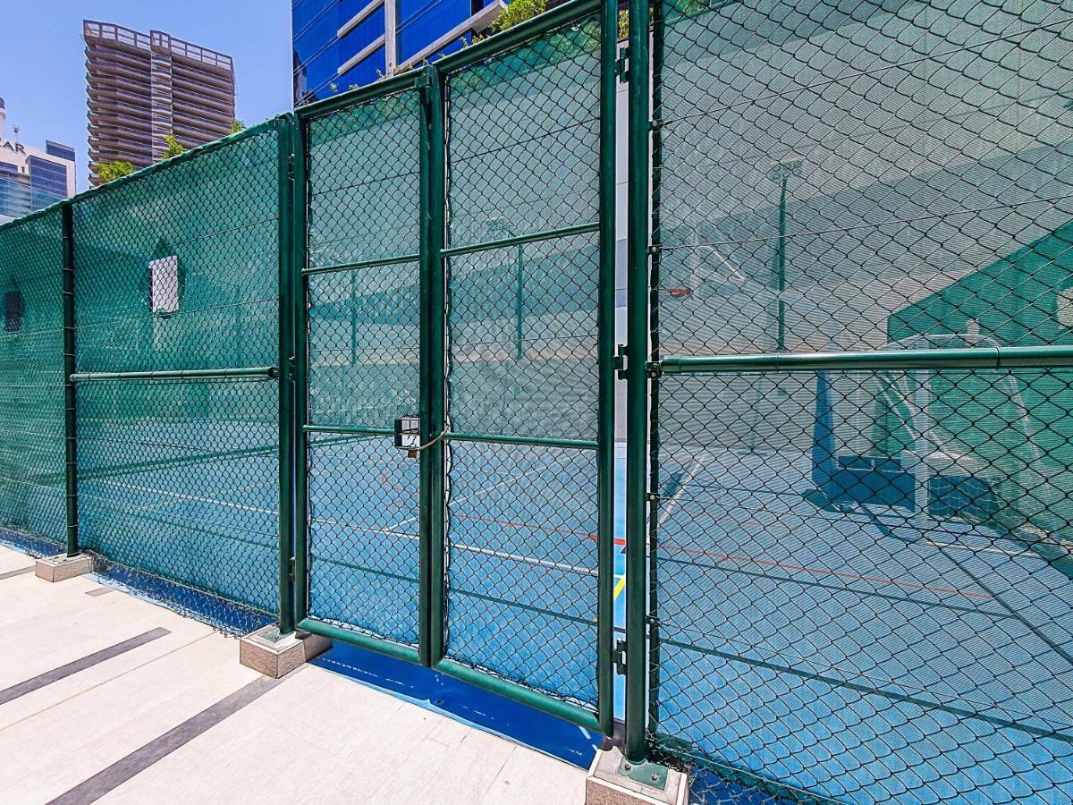 Lovely 1 Bedroom With Partial Burj Khalifa View And Canal View *