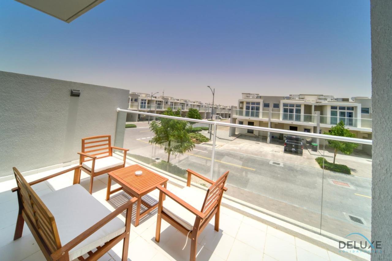 Cheerful 3br Townhouse At Damac Hills 2, Dubailand By Deluxe Homes Apartment