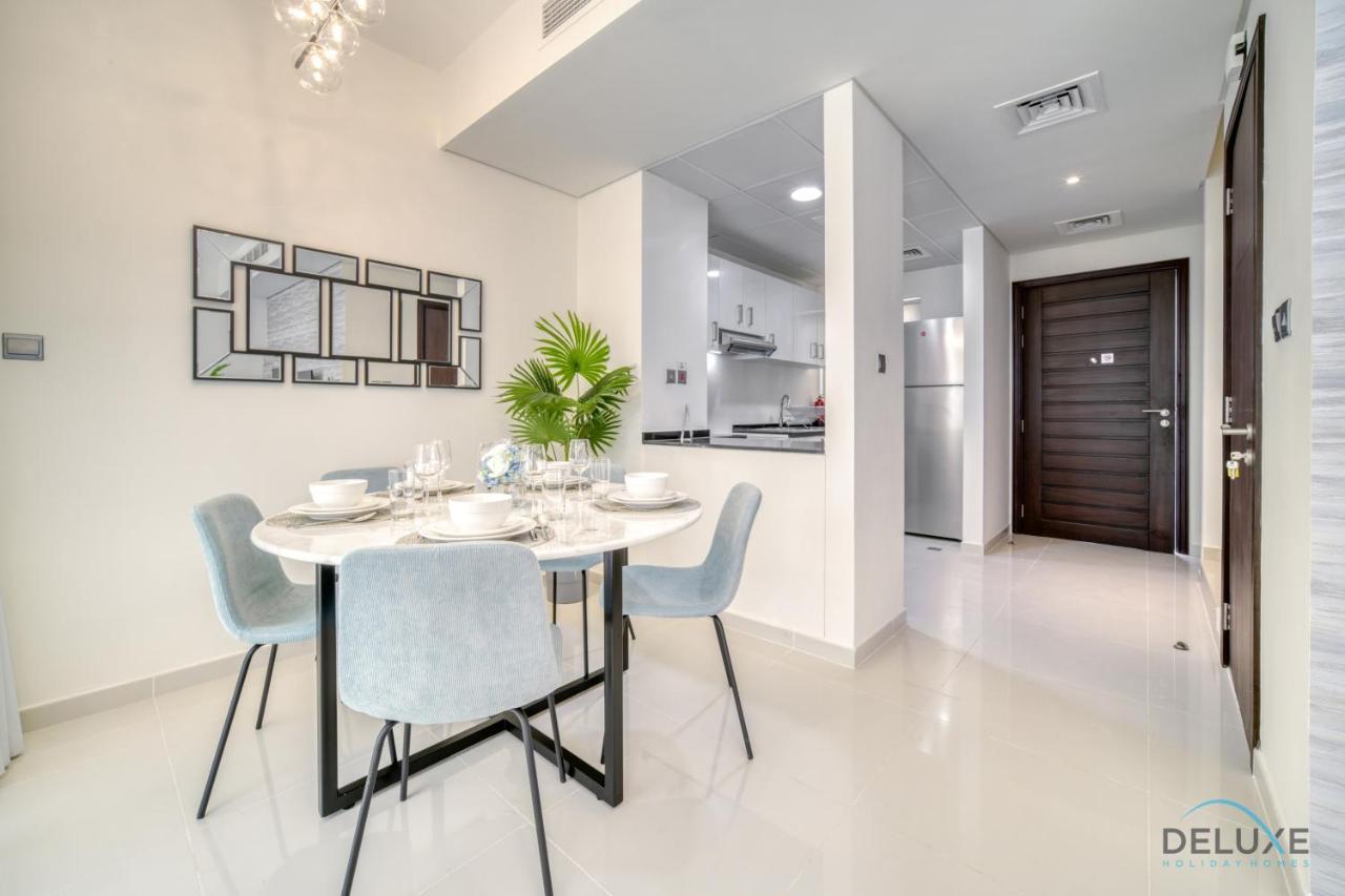 Cheerful 3br Townhouse At Damac Hills 2, Dubailand By Deluxe Homes Dubai