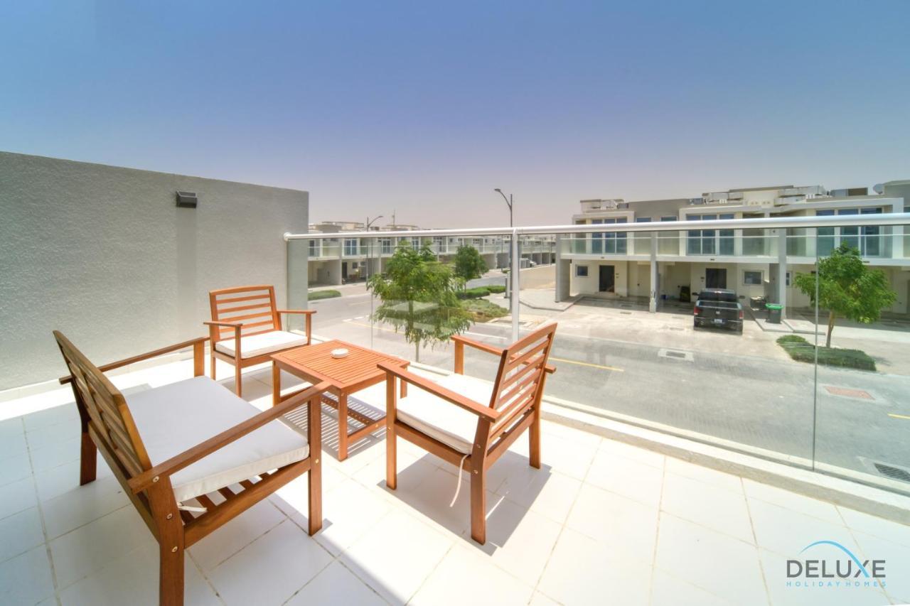 Apartment Cheerful 3br Townhouse At Damac Hills 2, Dubailand By Deluxe Homes Dubai