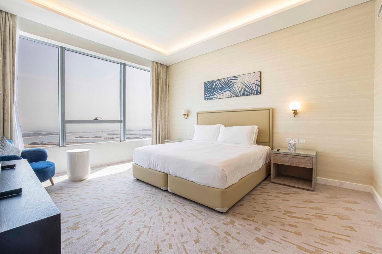 Apartment The Palm Tower By Platinium