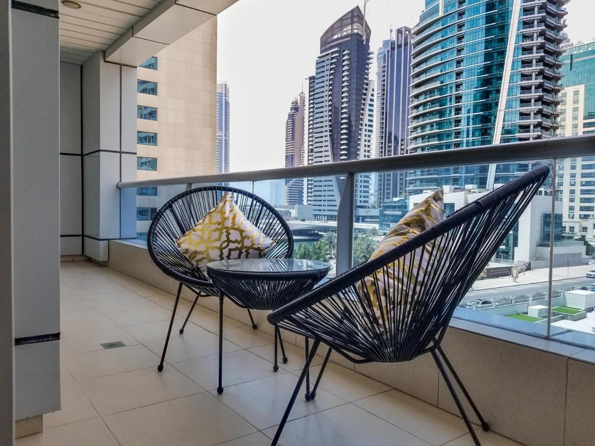 Apartment 1 Bedroom Facing Pool, Close To Metro Station