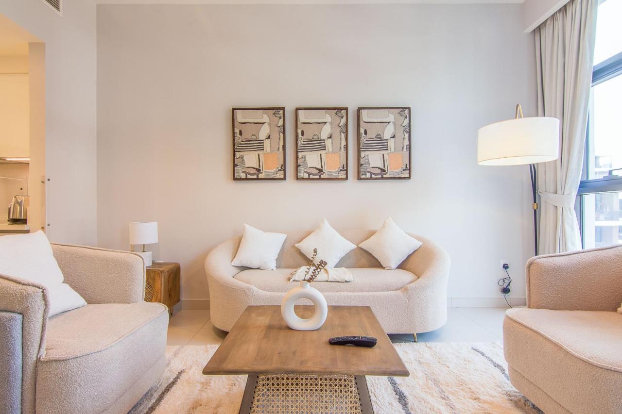Brand New 1 Bedroom Hills 601