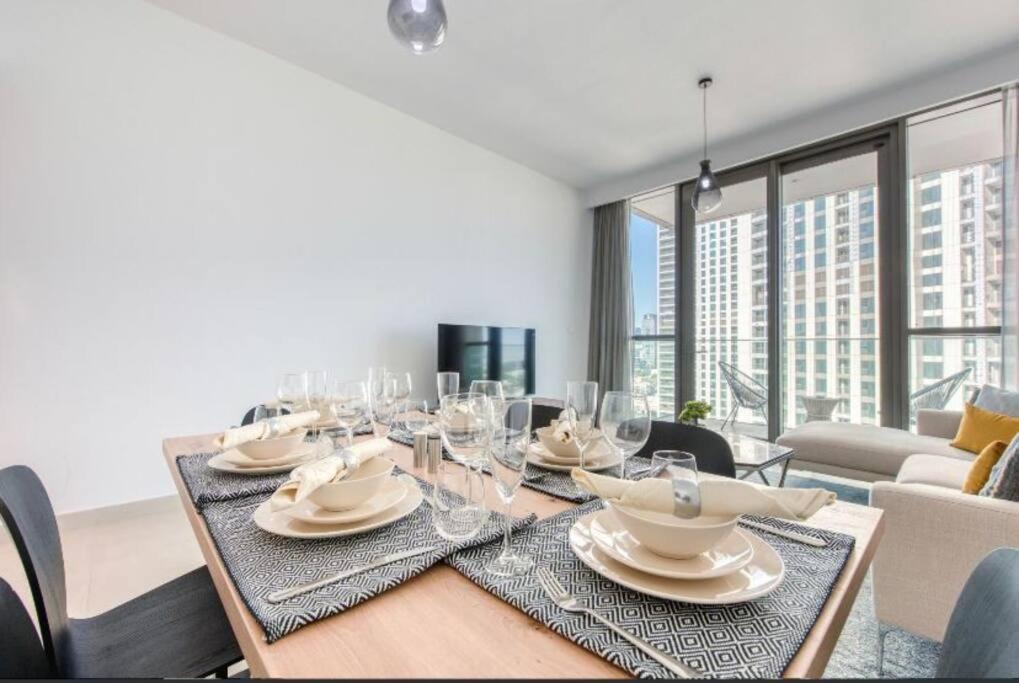 Apartment Downtown Views, Downtown - Mint