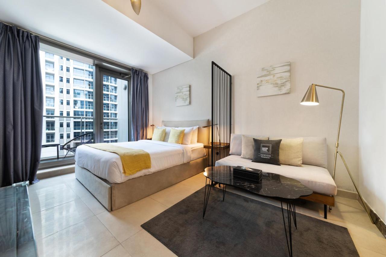 Maison Privee - Premium Apt In Sparkle Towers Next To Jbr Beach With Amazing Facilities Apartment Dubai