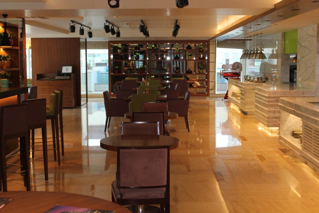 Spacious One Bedroom Close To Burj Khalifa, Mall In Business Bay *