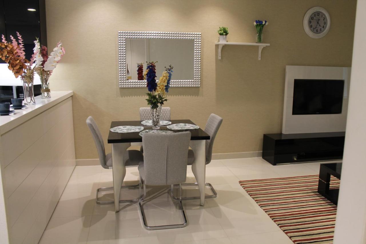 Spacious One Bedroom Close To Burj Khalifa, Mall In Business Bay *
