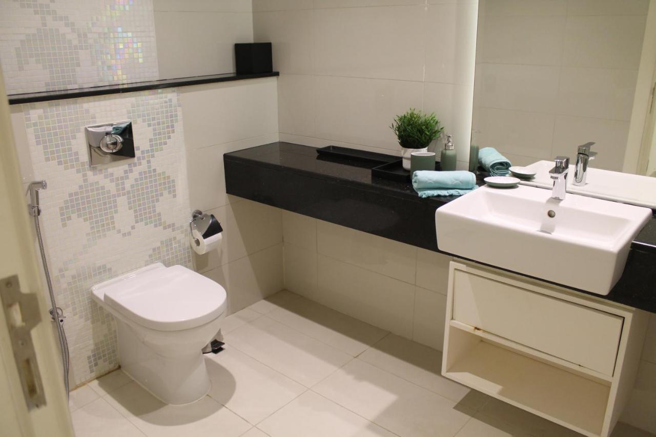Spacious One Bedroom Close To Burj Khalifa, Mall In Business Bay Apartment Dubai