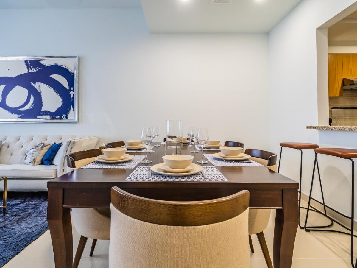 Monty Holiday - Incredible Burj Khalifa View From This Vibrant Apt Apartment Dubai