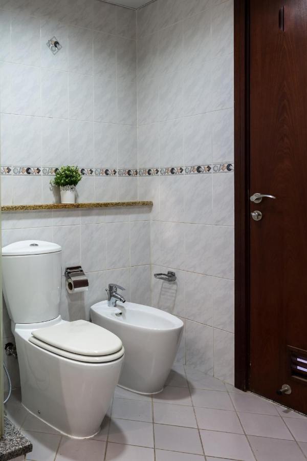 Higuests - Superb Views From 2br In Jlt Apartment