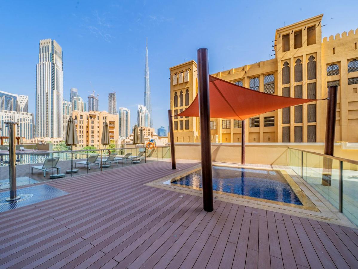 Spacious Art Deco With Burj & Canal Views Dubai