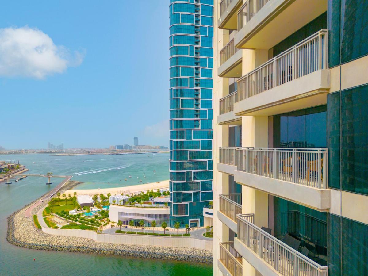 Eden's Homes & - 52-42 Emaar Apartment