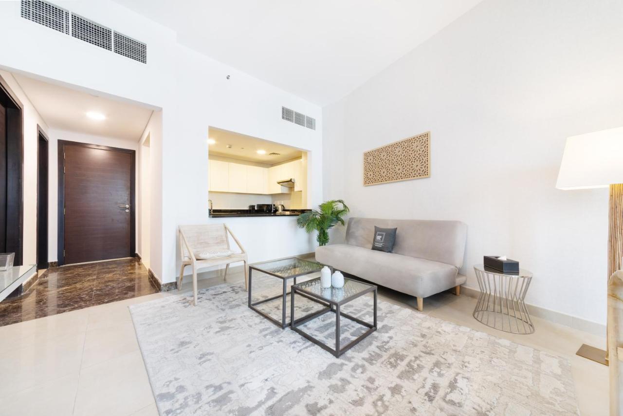 Maison Privee - Premium Apt In Sparkle Towers Next To Jbr Beach With Amazing Facilities Apartment Dubai