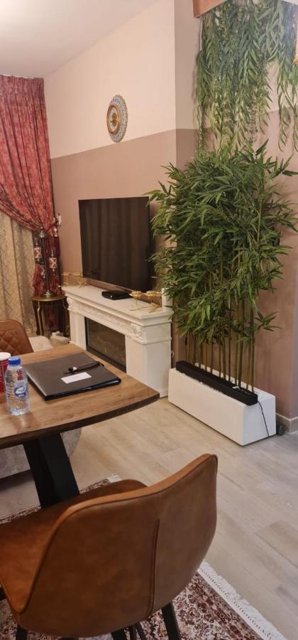 Lovely 1 Bedroom In The Heart Of *