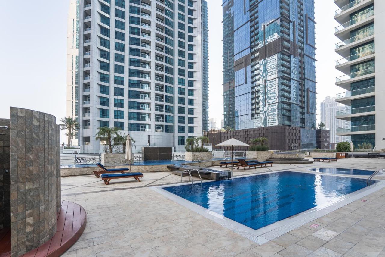 Apartment Higuests - Cloudy Apt, 10-min Walk To Harbor Dubai