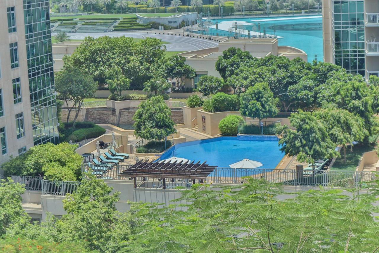 Higuests - Luxurious With Burj Khalifa Views Apartment