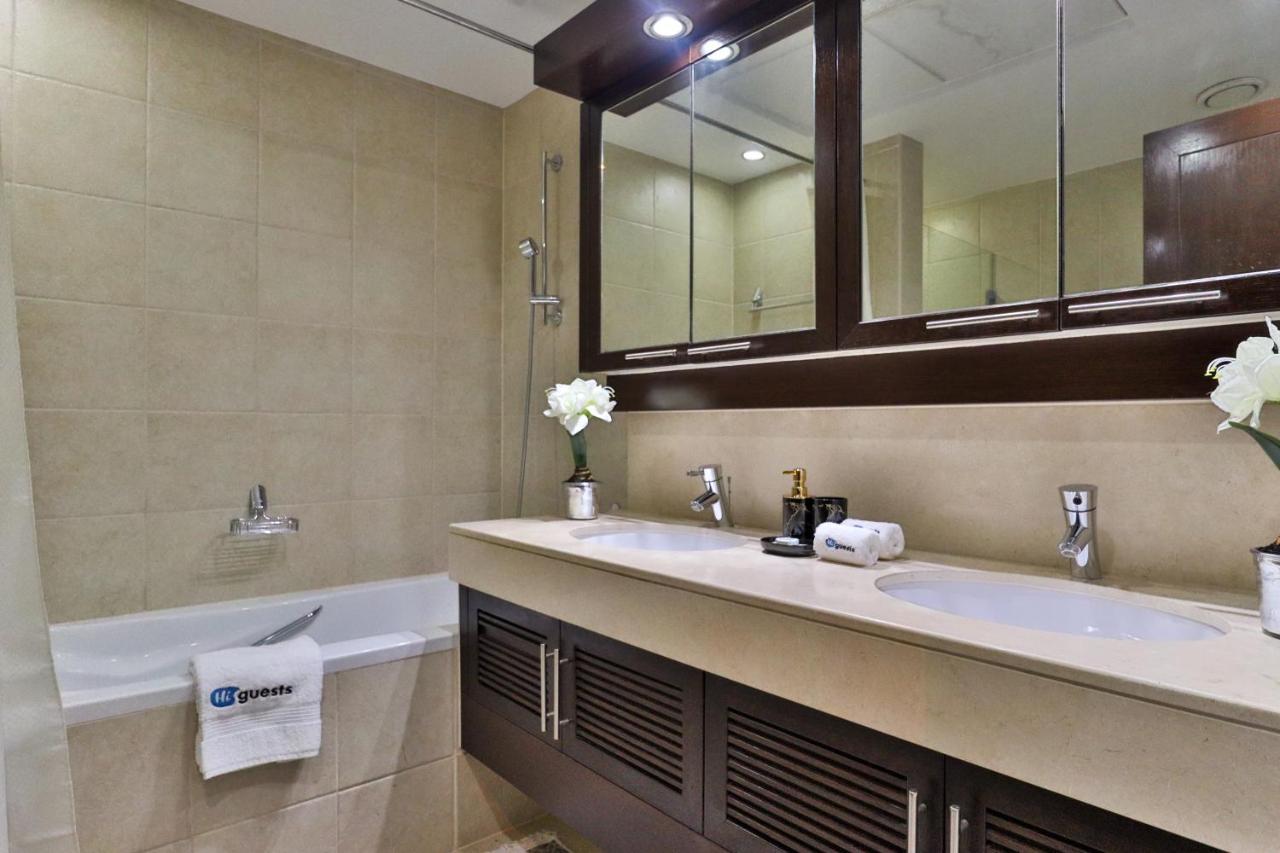 Apartment Higuests - Luxurious With Burj Khalifa Views