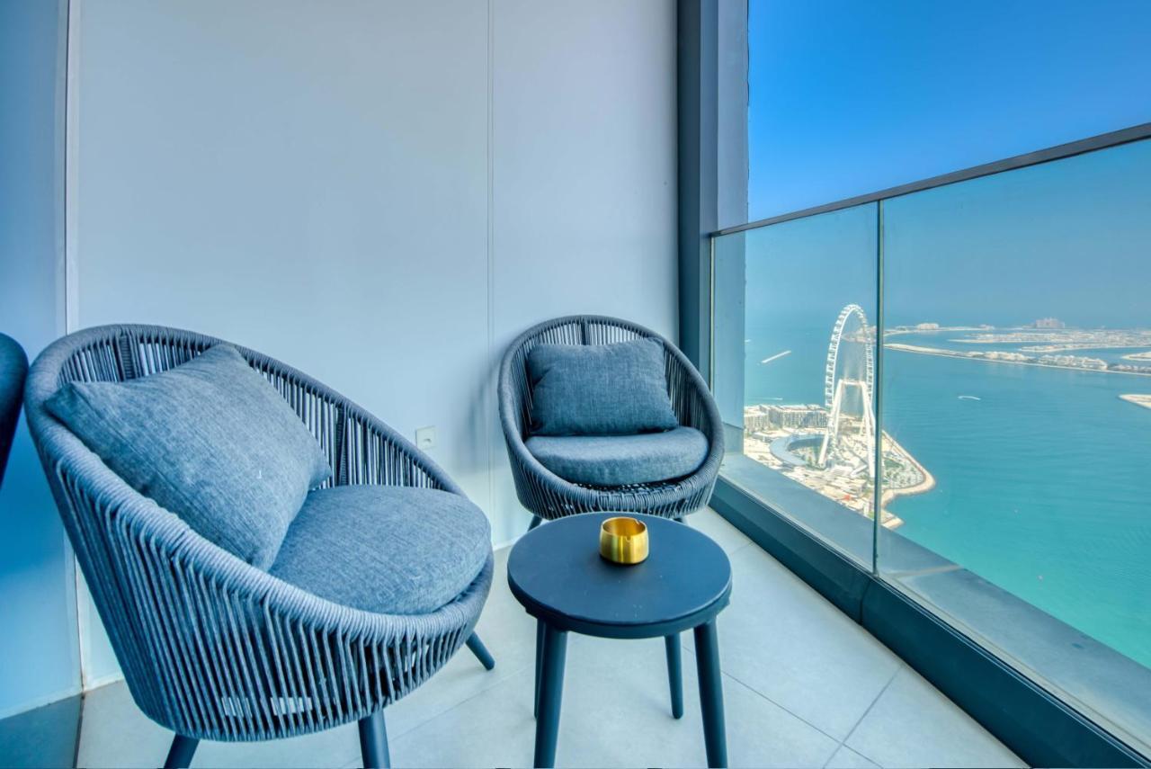 Apartment Maison Privee - Exclusive 4br And Maid Beachfront W Front-row Sea Views At Address Jbr *