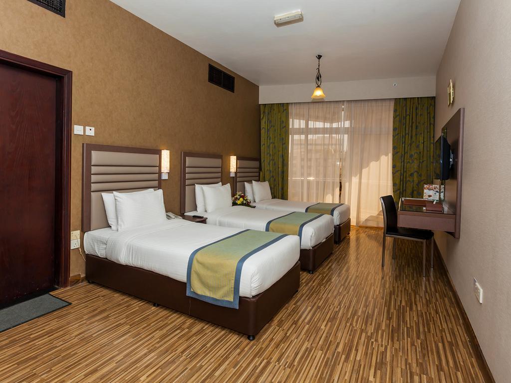 Wave International Hotel