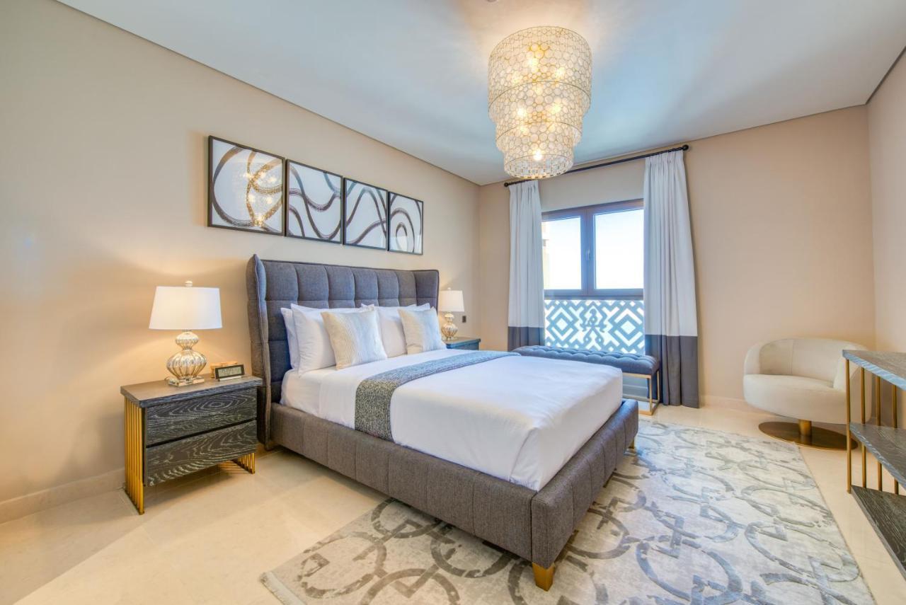 Maison Privee - Luxury 2br On The Palm With Stunning Sea Views Apartment Dubai
