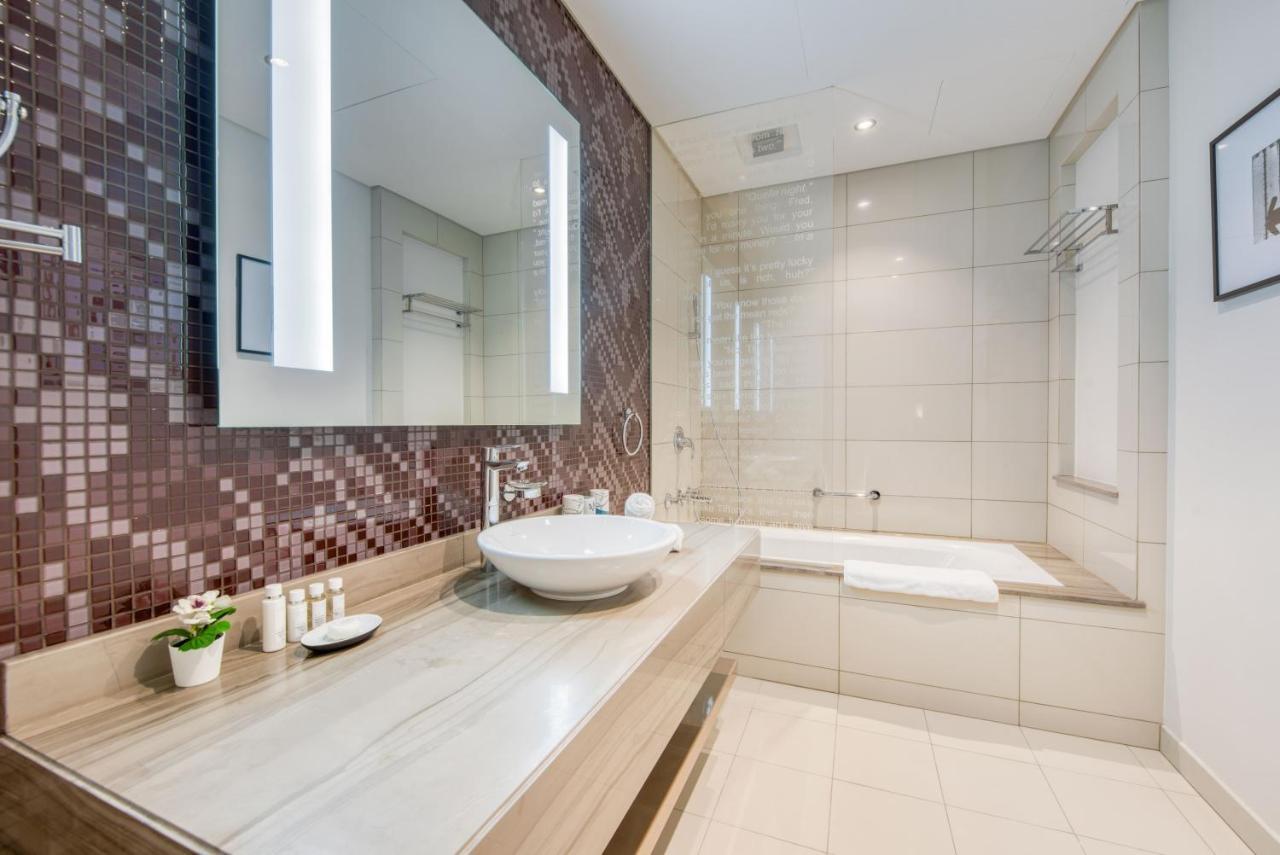 Apartment Maison Privee - Cool Next Burj Khalifa & Design District Dubai