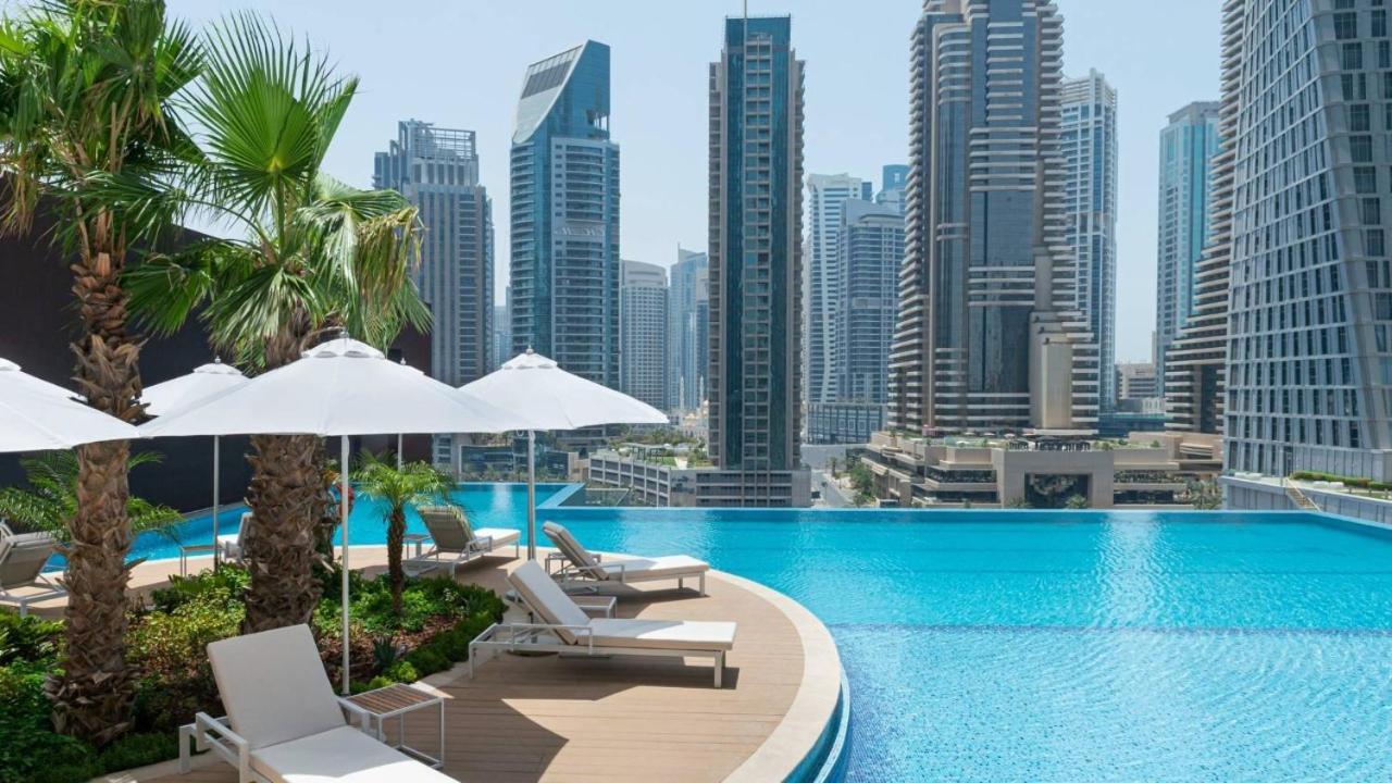 Desert Living Luxury - Jumeirah Living Marina Gate Apartment *
