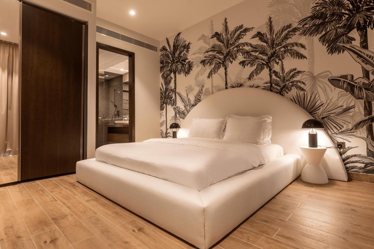 Desert Living Luxury - Jumeirah Living Marina Gate Dubai