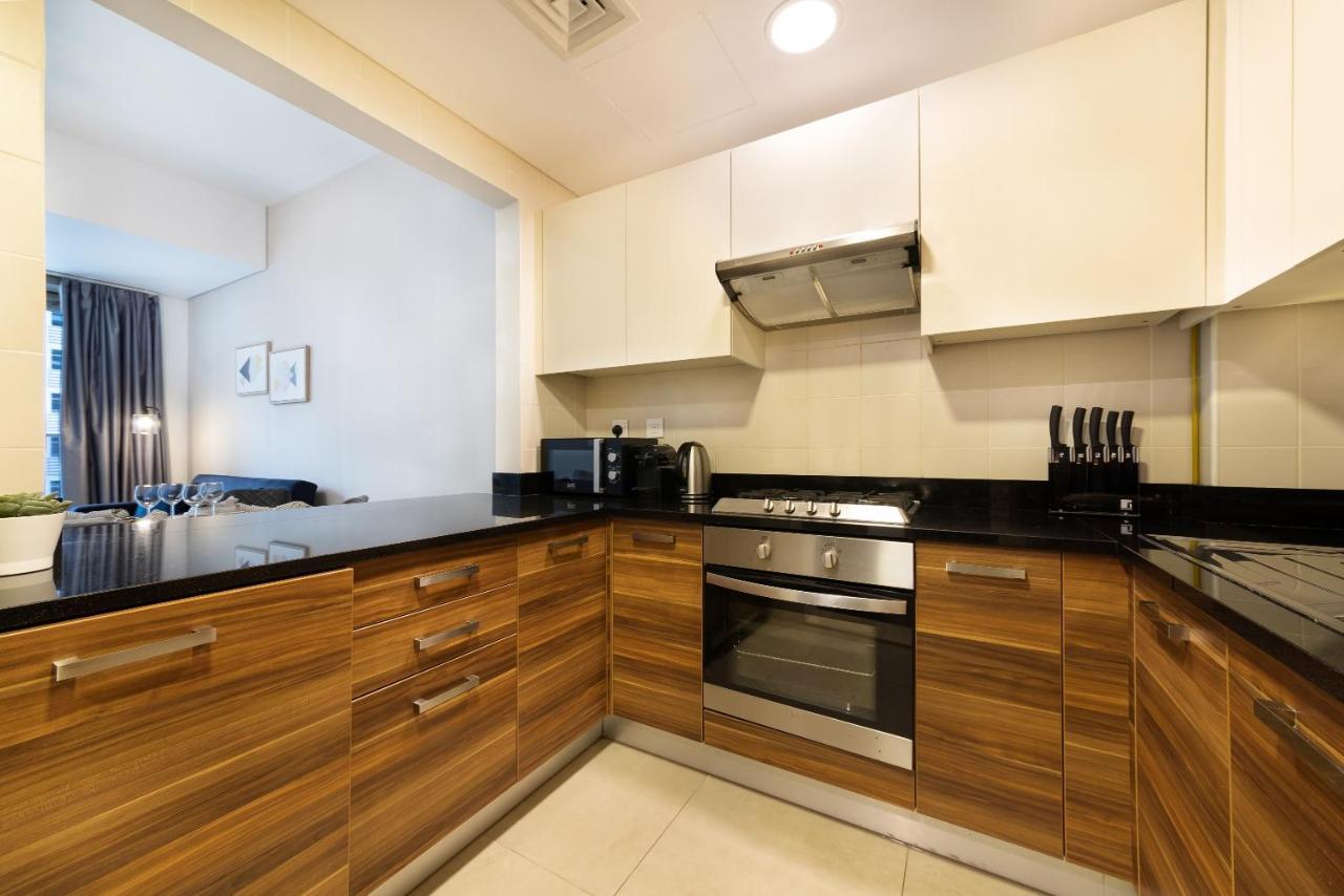 Apartment Maison Privee - Premium Apt In Sparkle Towers Next To Jbr Beach With Amazing Facilities