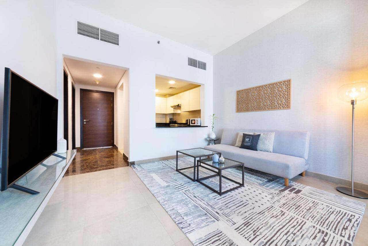 Maison Privee - Premium Apt In Sparkle Towers Next To Jbr Beach With Amazing Facilities Apartment