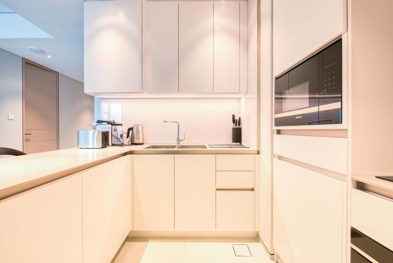 Apartment Maison Privee - Exclusive 4br And Maid Beachfront W Front-row Sea Views At Address Jbr *