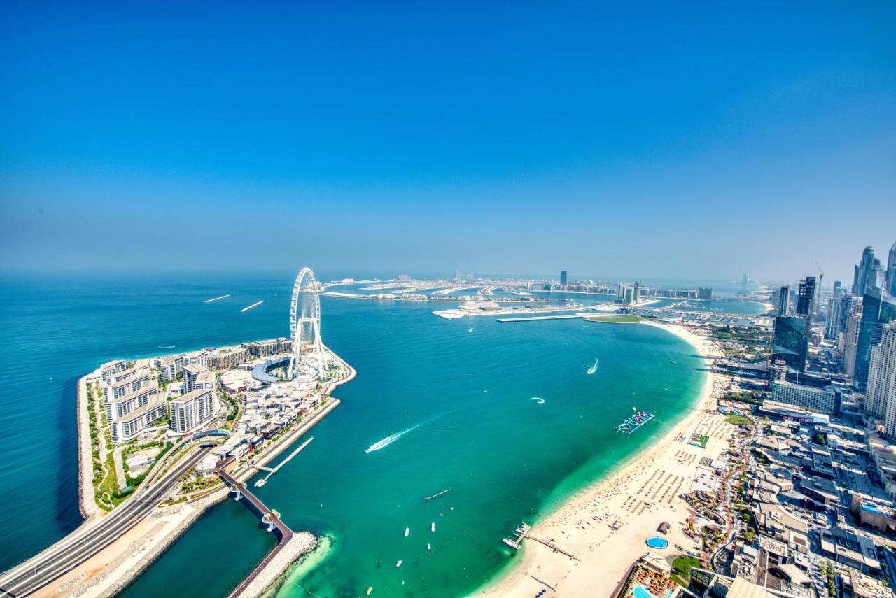 Apartment Maison Privee - Exclusive 4br And Maid Beachfront W Front-row Sea Views At Address Jbr *