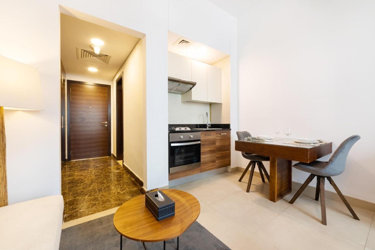 Maison Privee - Premium Apt In Sparkle Towers Next To Jbr Beach With Amazing Facilities