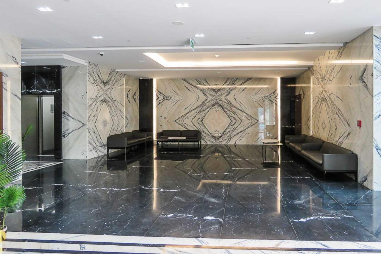 Oyo 860 Studio Apartment, Maya Tower 4, Jumeirah Village Triangle