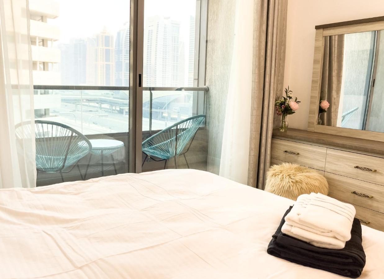 Luxury Close To Jbr Beach&yacht Club&metro-available Airport Shuttle * Dubai