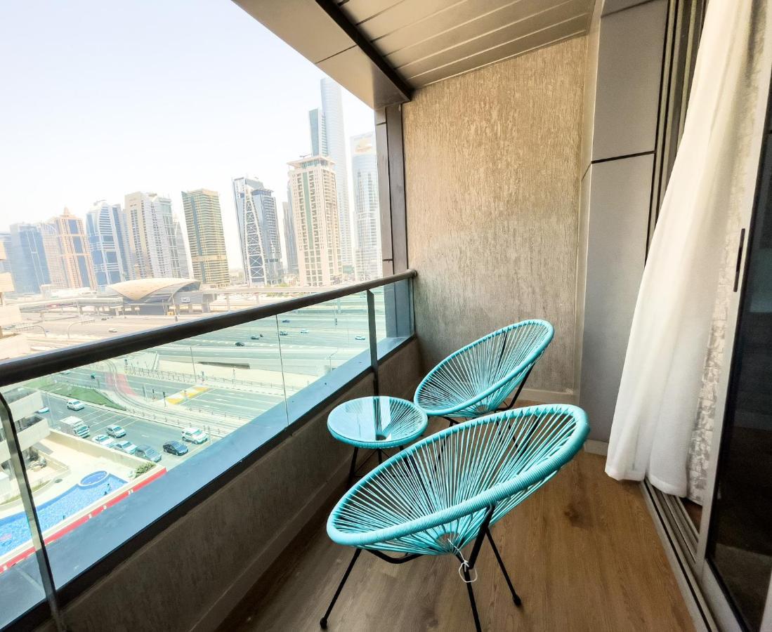 Luxury Close To Jbr Beach&yacht Club&metro-available Airport Shuttle Apartment