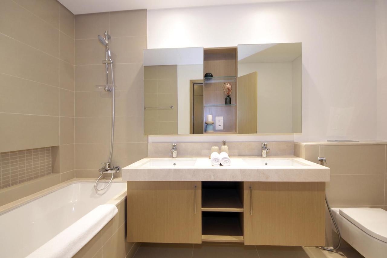 Apartment Rh - Breathtaking Sea View, 02br Apartment, High Floor, Marina *