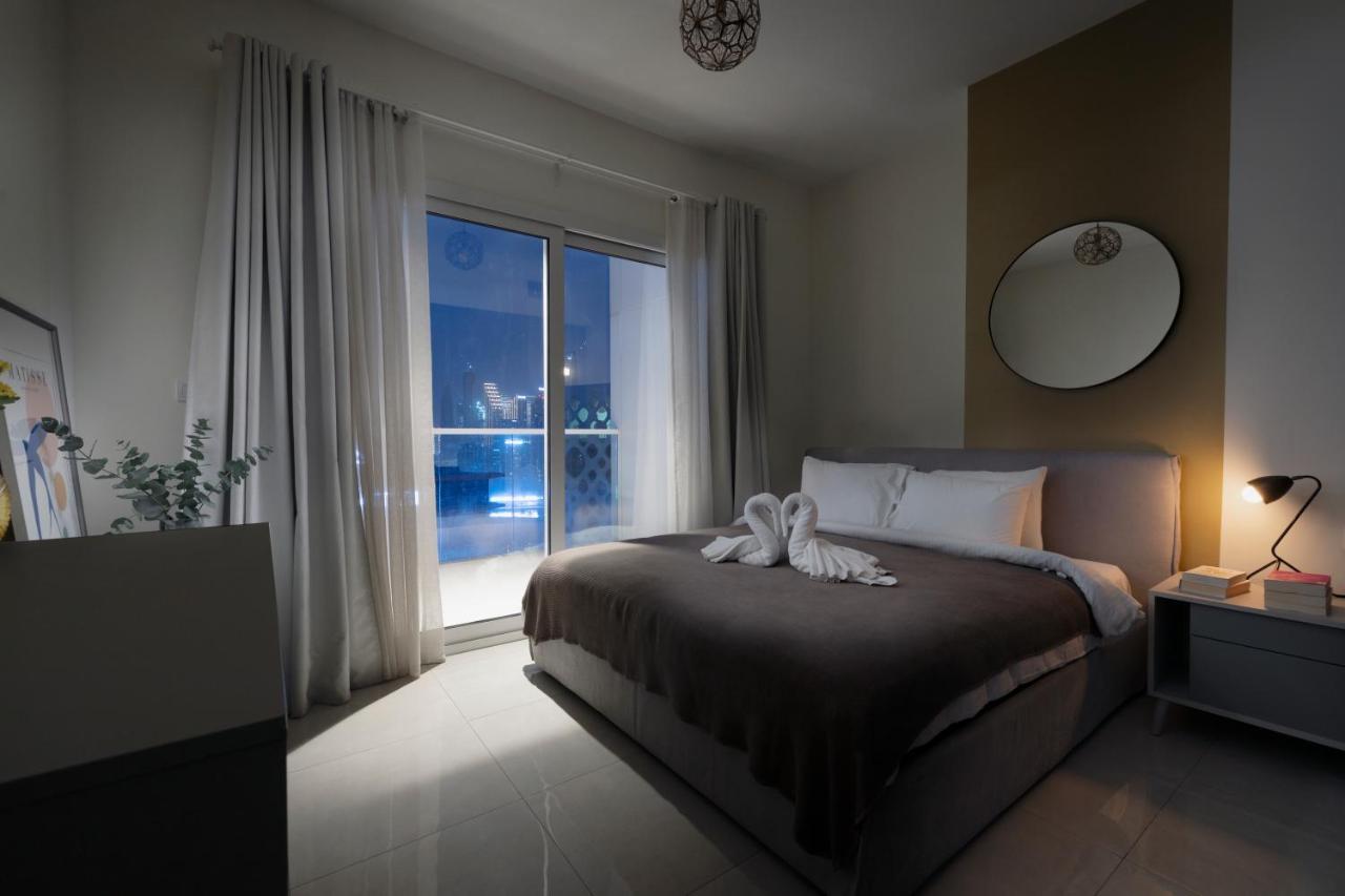 Unlock Metropolis Business Bay Apartment