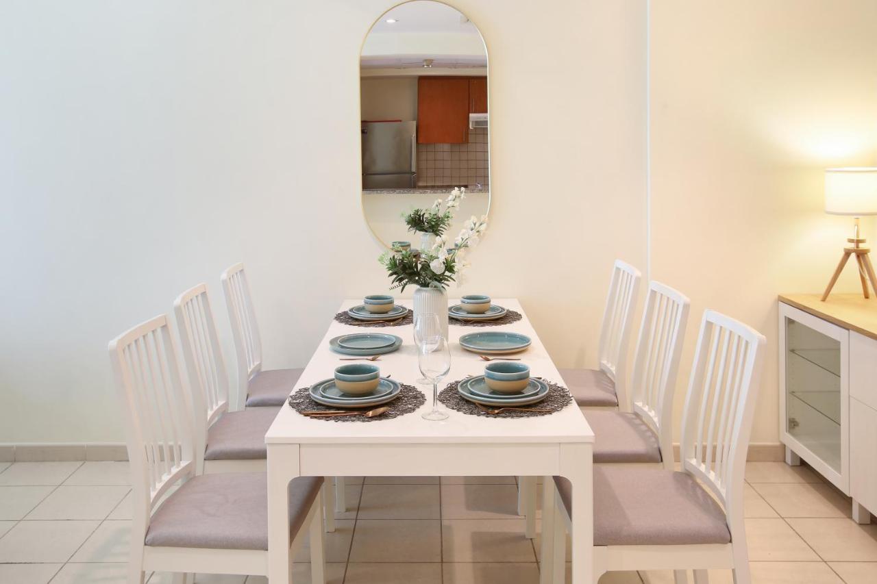 Koala & Tree - Luxurious 1br In The Greens, Stays Up To 4 !! Apartment Dubai