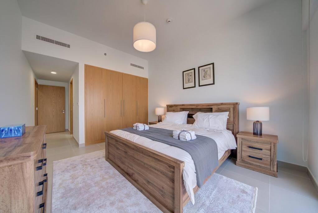 Burj Khalifa View - 2br And Maid - Downtown Dubai