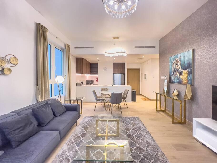 Holiday home Lovely 2-bedroom Vacation Near Dubai