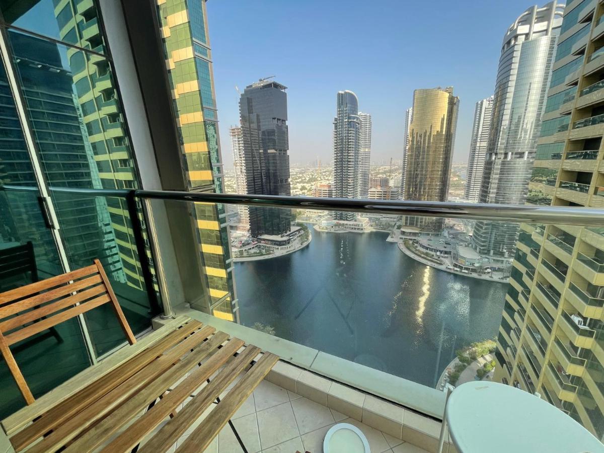 Metro Premium Location Lovely 2 Bedroom In Jlt Dubai