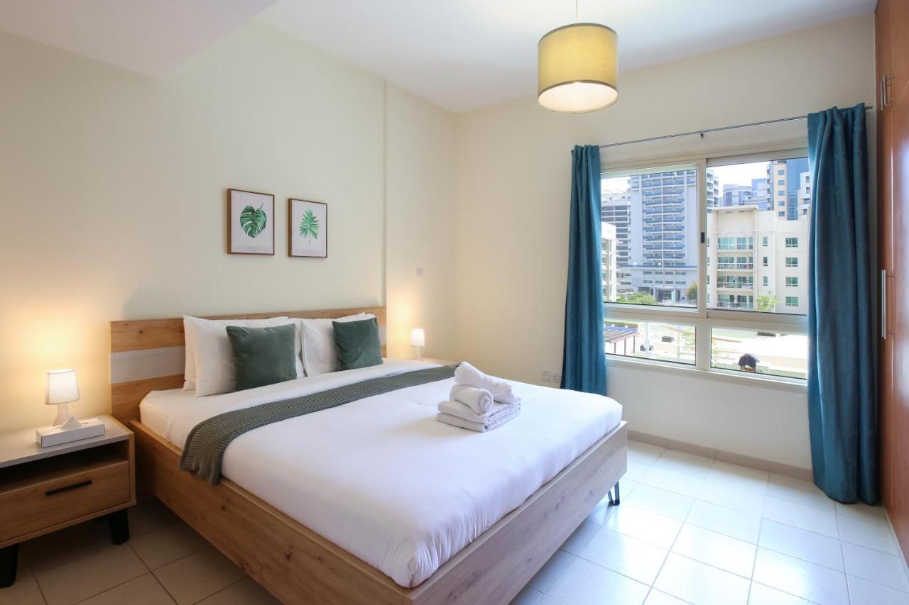 Koala & Tree - Luxurious 1br In The Greens, Stays Up To 4 !! Apartment *