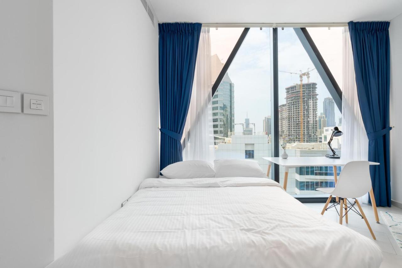 Apartment Ultimate / 4 Beds / Burj Khalifa View / Ultra Modern / Business Bay