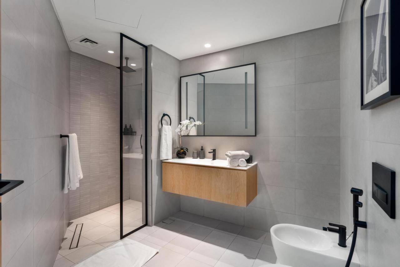 Ultimate / 4 Beds / Burj Khalifa View / Ultra Modern / Business Bay Apartment Dubai