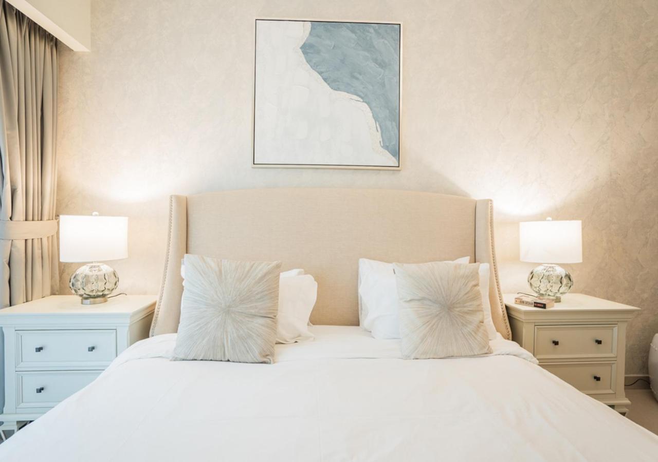 Nasma Luxury Stays - Central Park Tower Apartment
