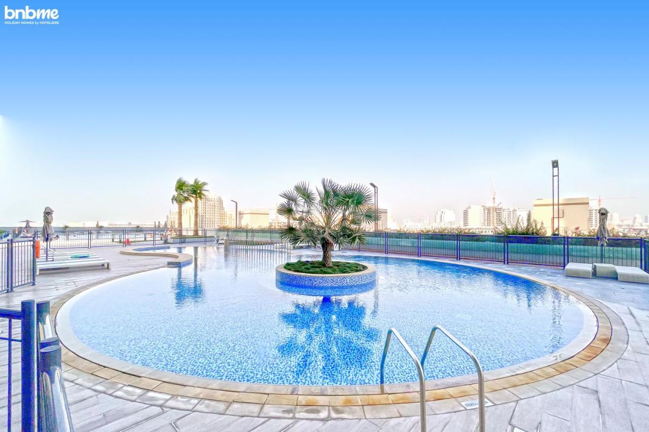 Bnbme - Bloom Towers Dubai